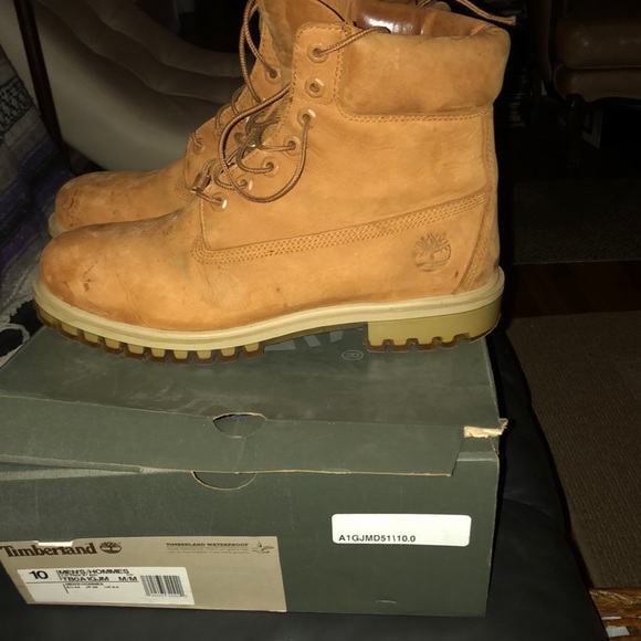 Mens sz.10 timberland boots w/ice soles - Picture 2 of 10